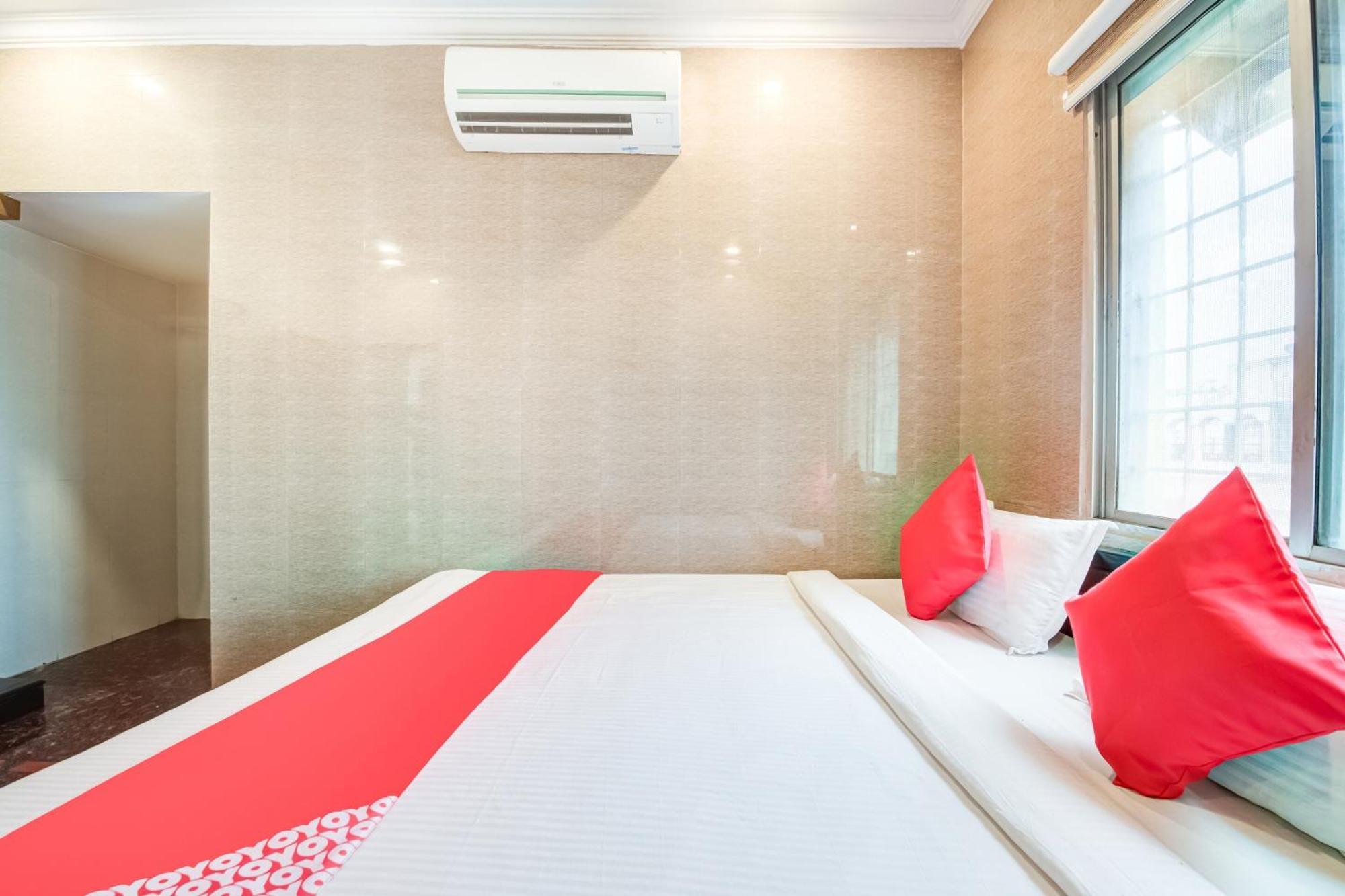 Hotel Tejasri Residency Виджаявада Экстерьер фото